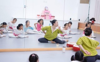 开舞蹈室需掌握哪些核心技能？