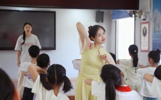 朝阳市师专幼师专业舞蹈