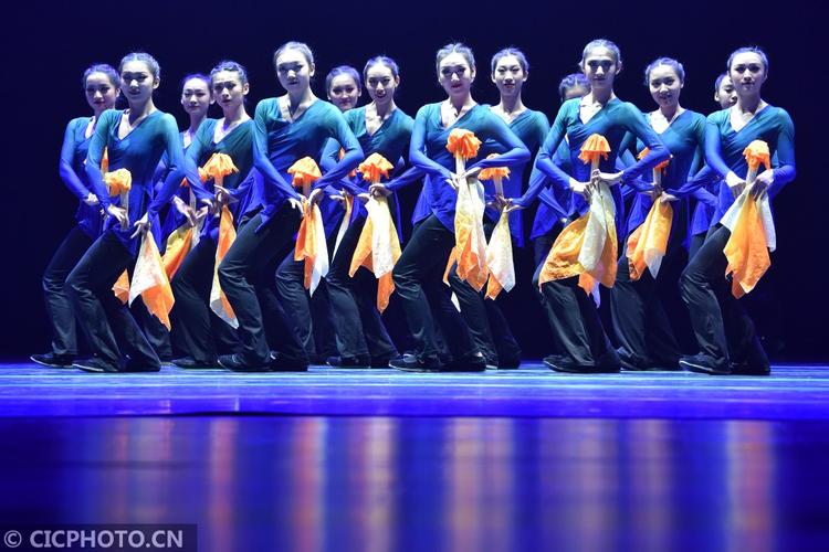 南京艺术学院舞蹈表演专业如何备考？-第2张图片-泰美艺术培训