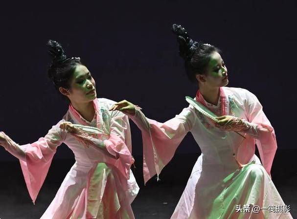 广州华夏职业学院舞蹈社有何魅力？-第3张图片-泰美艺术培训