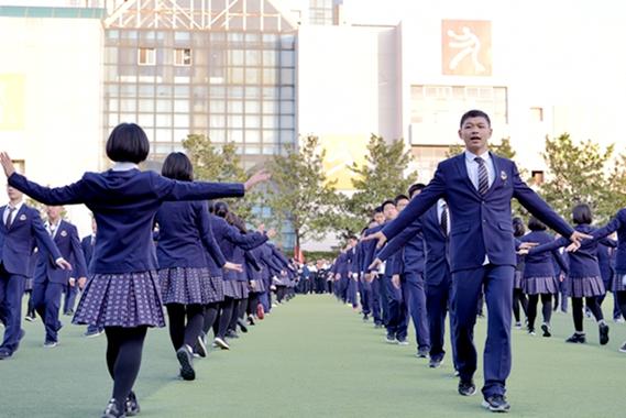 长郡中学舞蹈比赛表现如何？-第1张图片-泰美艺术培训