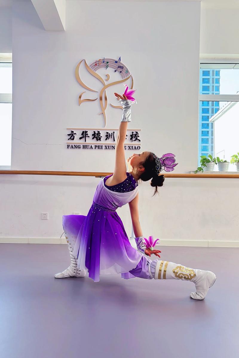 内蒙古联考舞蹈考什么内容？-第2张图片-泰美艺术培训