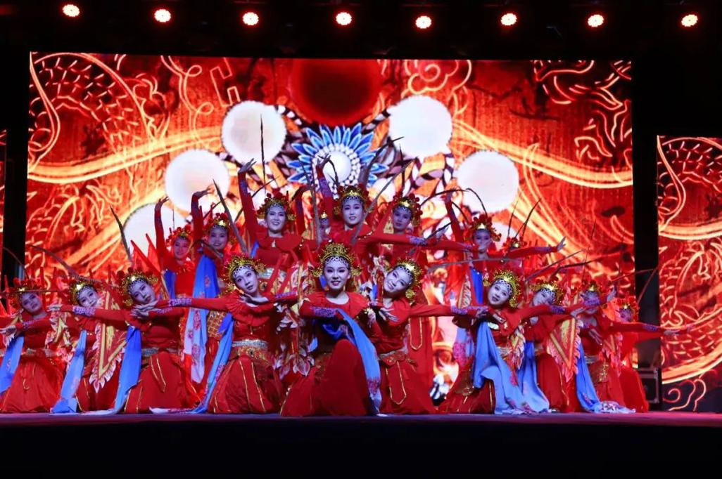 河北科技学院舞蹈表演者有何独特魅力？-第3张图片-泰美艺术培训