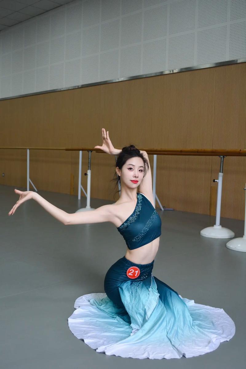 南京审计学院舞蹈系表演有何特色？-第1张图片-泰美艺术培训