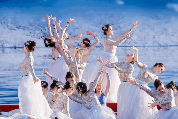 音乐表演属于音乐舞蹈学-第2张图片-泰美艺术培训