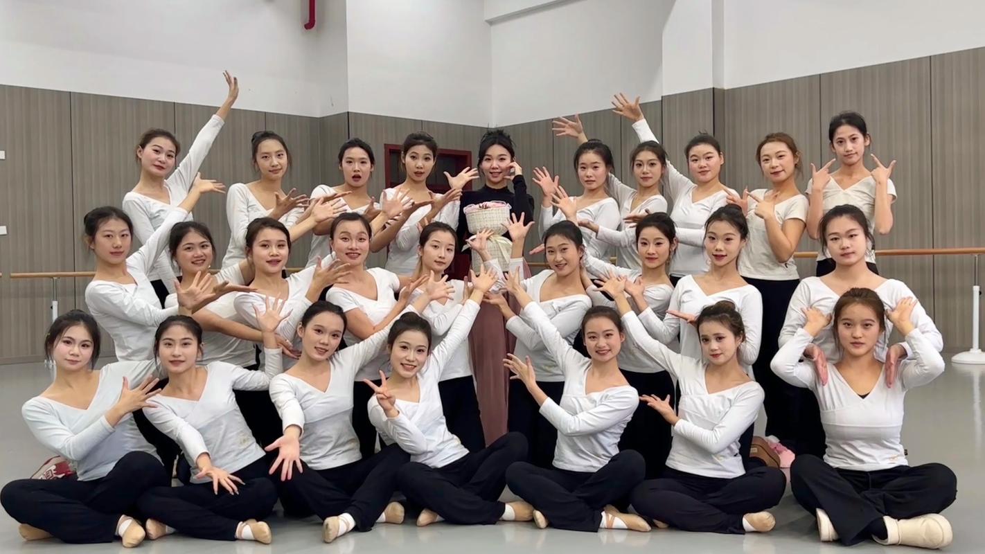 泉州师范学院艺考舞蹈类考什么？-第2张图片-泰美艺术培训