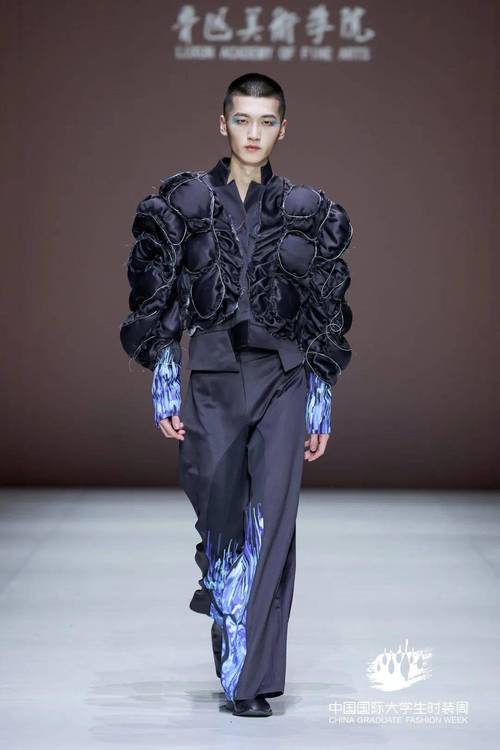 鲁迅美术学院美术学学费多少？-第2张图片-泰美艺术培训