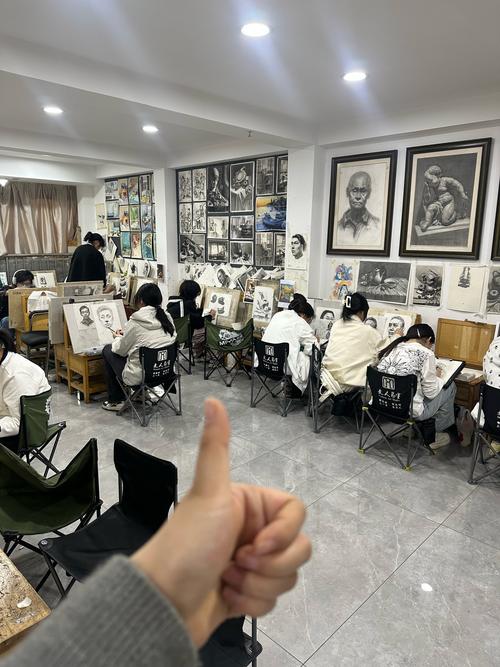 中央美院暑期培训班有何特色？-第1张图片-泰美艺术培训