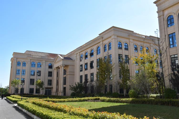 济南新美术学校有何特色优势？-第3张图片-泰美艺术培训