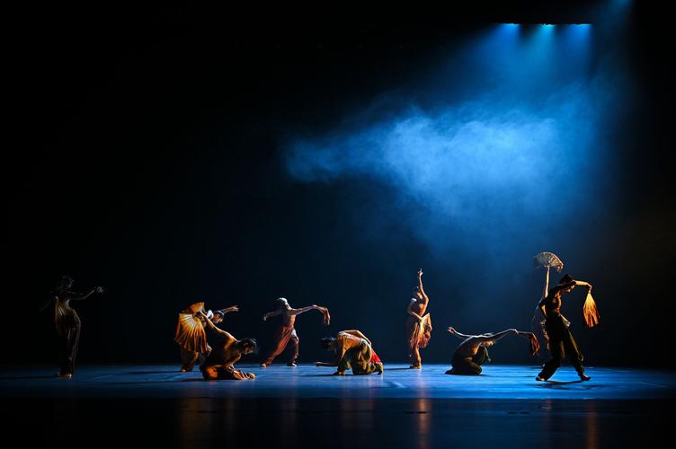 华南师范2025舞蹈系招生有何新变化？-第1张图片-泰美艺术培训