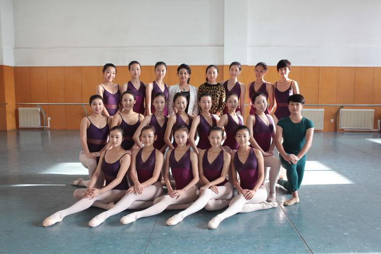 师范学院舞蹈生就业前景如何？-第1张图片-泰美艺术培训