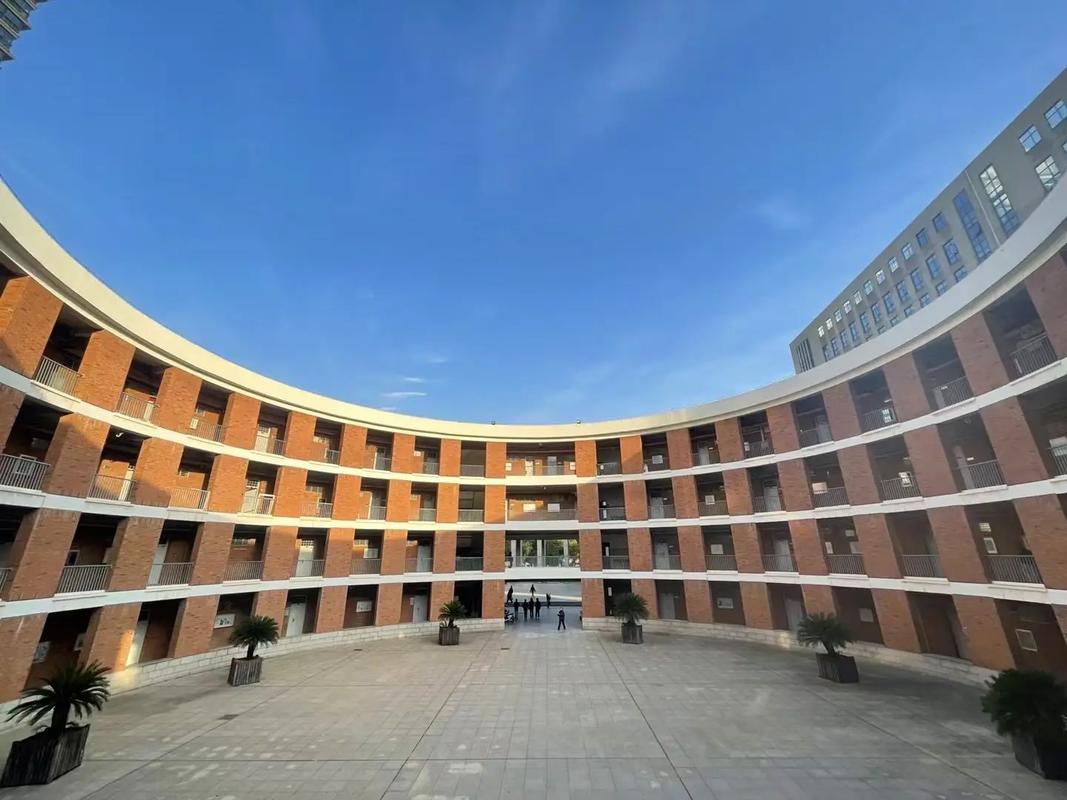 中南民族大学美术学院有何特色？-第1张图片-泰美艺术培训