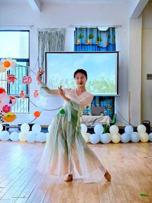 幼儿舞蹈老师需哪些专业技能？-第2张图片-泰美艺术培训