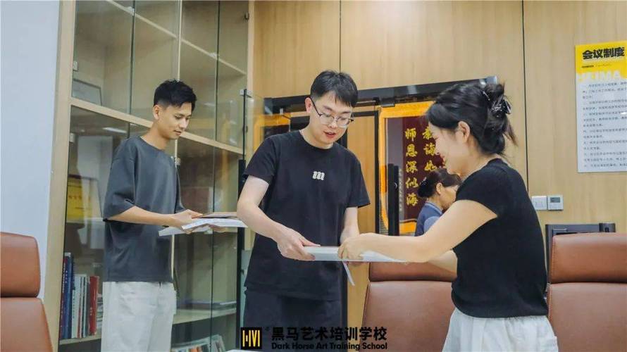 西安黑马艺考为何能成常青艺考新选择？-第2张图片-泰美艺术培训