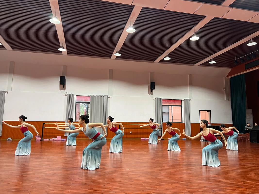 中职学校开设音乐专业吗?-第1张图片-泰美艺术培训 中职学校开设音乐专业吗?-第1张图片-泰美艺术培训