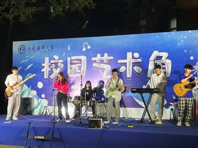 大连海事大学舞蹈特长生有何特色?-第1张图片-泰美艺术培训 大连海事大学舞蹈特长生有何特色?-第1张图片-泰美艺术培训