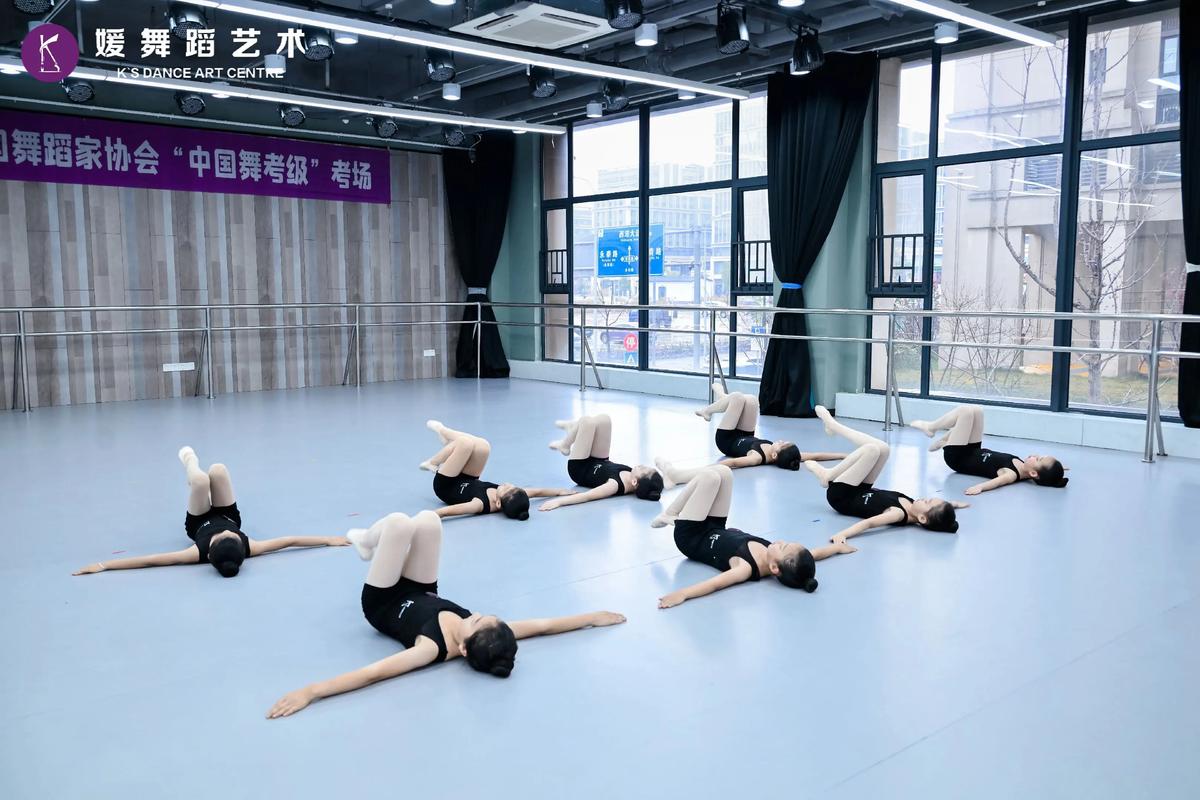 孩子学舞蹈考级到底有没有用？-第1张图片-泰美艺术培训