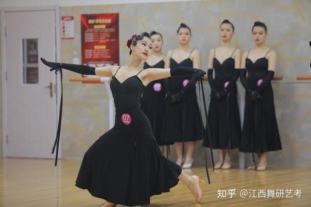 体育舞蹈校考是否还需参加统考？-第3张图片-泰美艺术培训