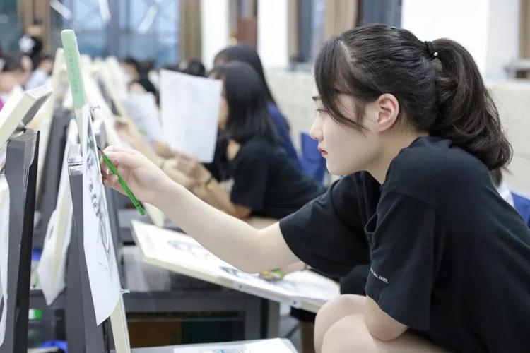 上海正规美术培训如何选？-第1张图片-泰美艺术培训