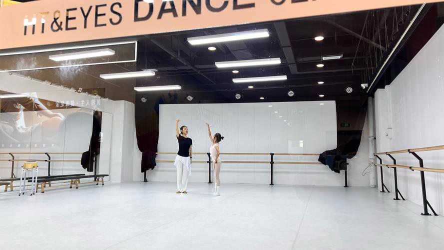 娇之舞舞蹈艺术培训机构-第2张图片-泰美艺术培训 娇之舞舞蹈艺术培训机构-第2张图片-泰美艺术培训