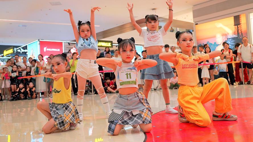 小孩学舞蹈非得参加比赛吗？-第1张图片-泰美艺术培训