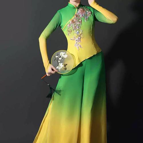 舞蹈艺考剧目服装有哪些要求？-第2张图片-泰美艺术培训