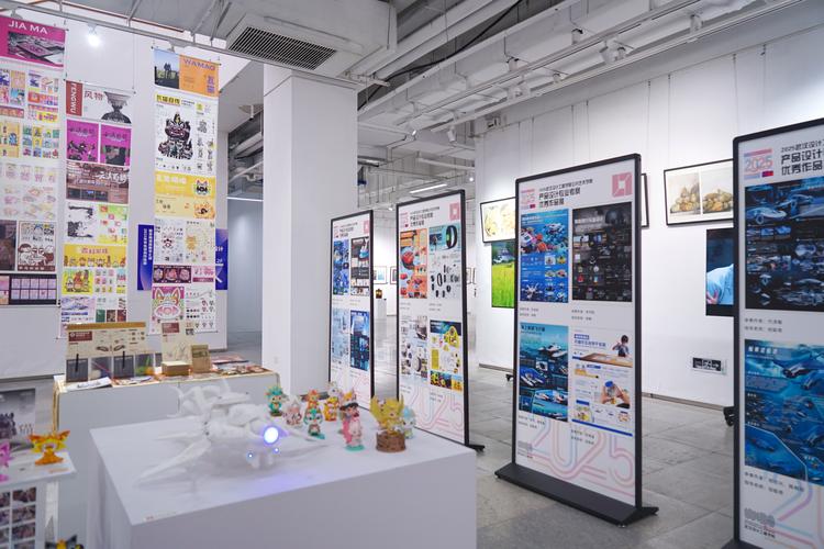 曲靖师范美术2025招生计划如何？-第2张图片-泰美艺术培训