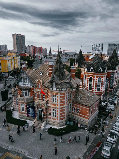 大连工业(美术)专业怎么样？-第3张图片-泰美艺术培训