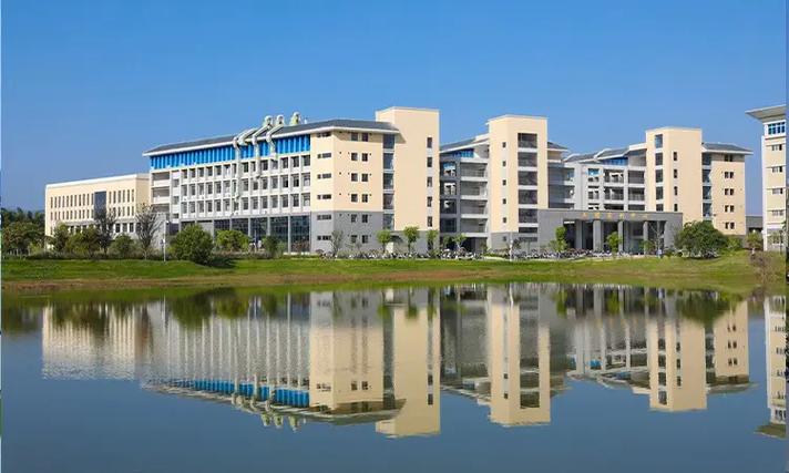 贺州学院美术2025有何新规划或亮点？-第2张图片-泰美艺术培训